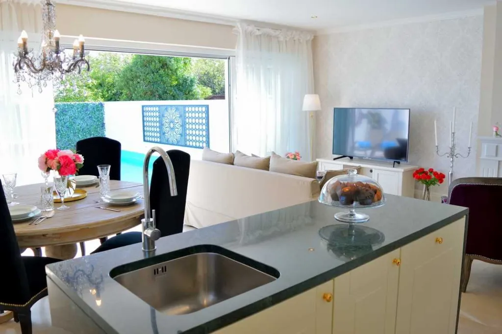 Detached Villa with Private Pool in Krasica