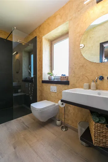 2-Bedroom Villa in Poreč for Up to 4 Guests