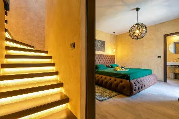 2-Bedroom Villa in Poreč for Up to 4 Guests