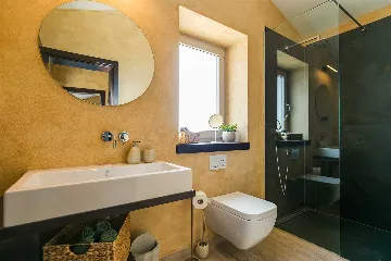 2-Bedroom Villa in Poreč for Up to 4 Guests