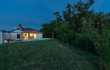 Two-Bedroom Villa in Vadreš for 6 Guests