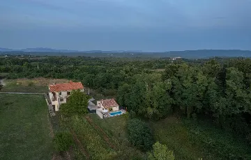 Two-Bedroom Villa in Vadreš for 6 Guests