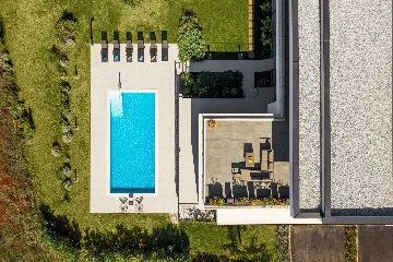 4-Bedroom Villa in Poreč with Private Pool