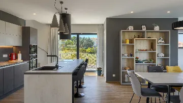 4-Bedroom Villa in Poreč with Private Pool