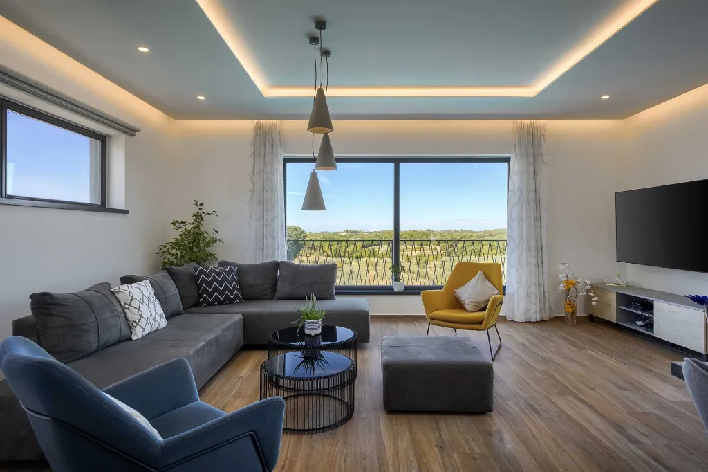 4-Bedroom Villa in Poreč with Private Pool