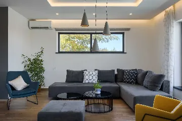 4-Bedroom Villa in Poreč with Private Pool