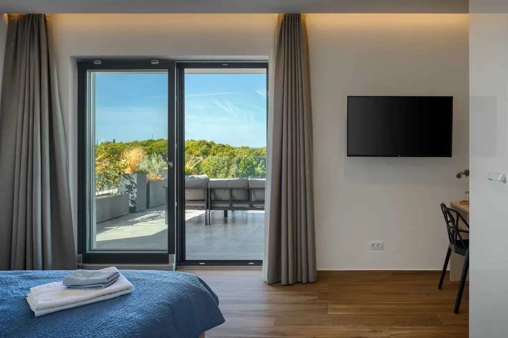 4-Bedroom Villa in Poreč with Private Pool