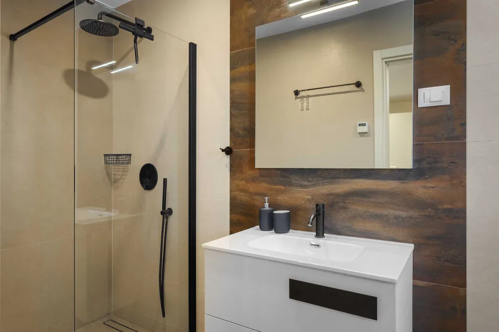 4-Bedroom Villa in Poreč with Private Pool