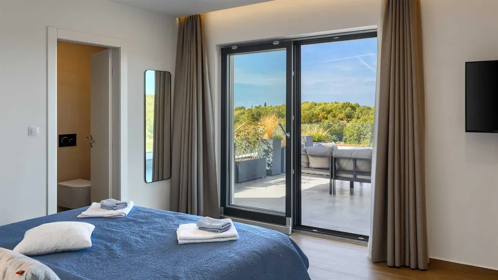4-Bedroom Villa in Poreč with Private Pool