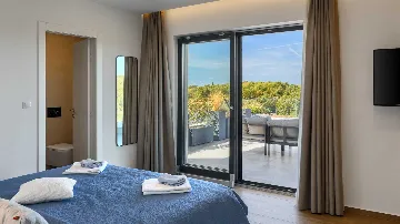 4-Bedroom Villa in Poreč with Private Pool