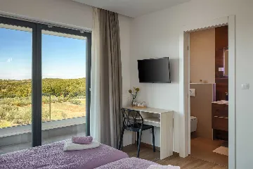 4-Bedroom Villa in Poreč with Private Pool