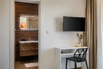 4-Bedroom Villa in Poreč with Private Pool