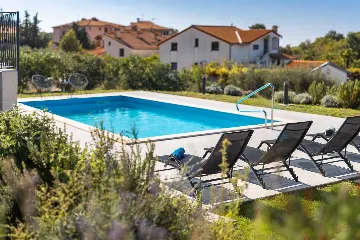4-Bedroom Villa in Poreč with Private Pool