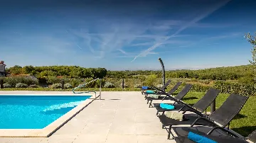 4-Bedroom Villa in Poreč with Private Pool