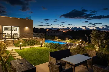 4-Bedroom Villa in Poreč with Private Pool