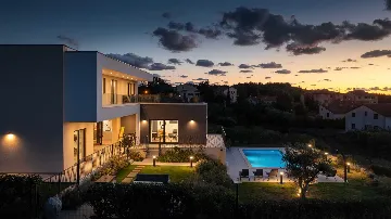 4-Bedroom Villa in Poreč with Private Pool