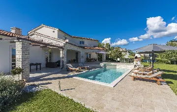 Vižinada Villa with Private Pool for 8 Guests