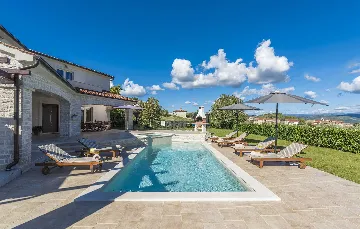 Vižinada Villa with Private Pool for 8 Guests