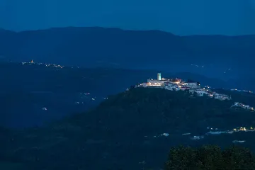 Vižinada Villa with Private Pool for 8 Guests