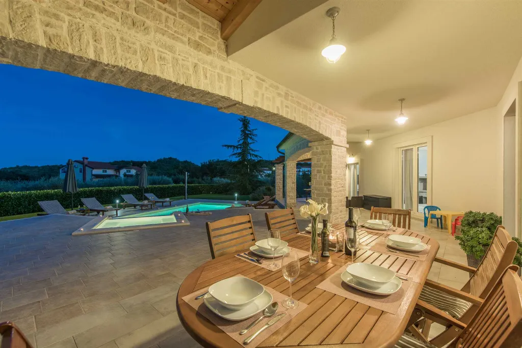 Vižinada Villa with Private Pool for 8 Guests