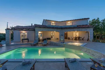 Vižinada Villa with Private Pool for 8 Guests