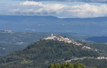 Vižinada Villa with Private Pool for 8 Guests
