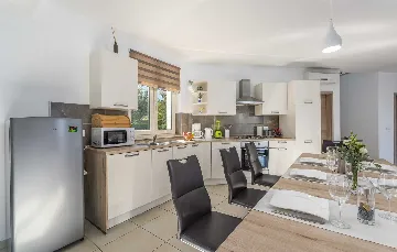 Vižinada Villa with Private Pool for 8 Guests