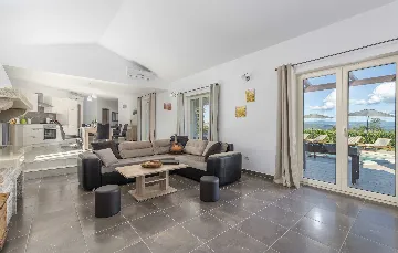 Vižinada Villa with Private Pool for 8 Guests