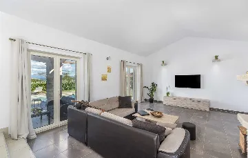 Vižinada Villa with Private Pool for 8 Guests