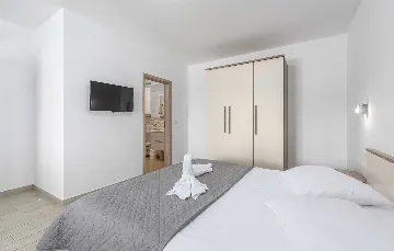 Vižinada Villa with Private Pool for 8 Guests