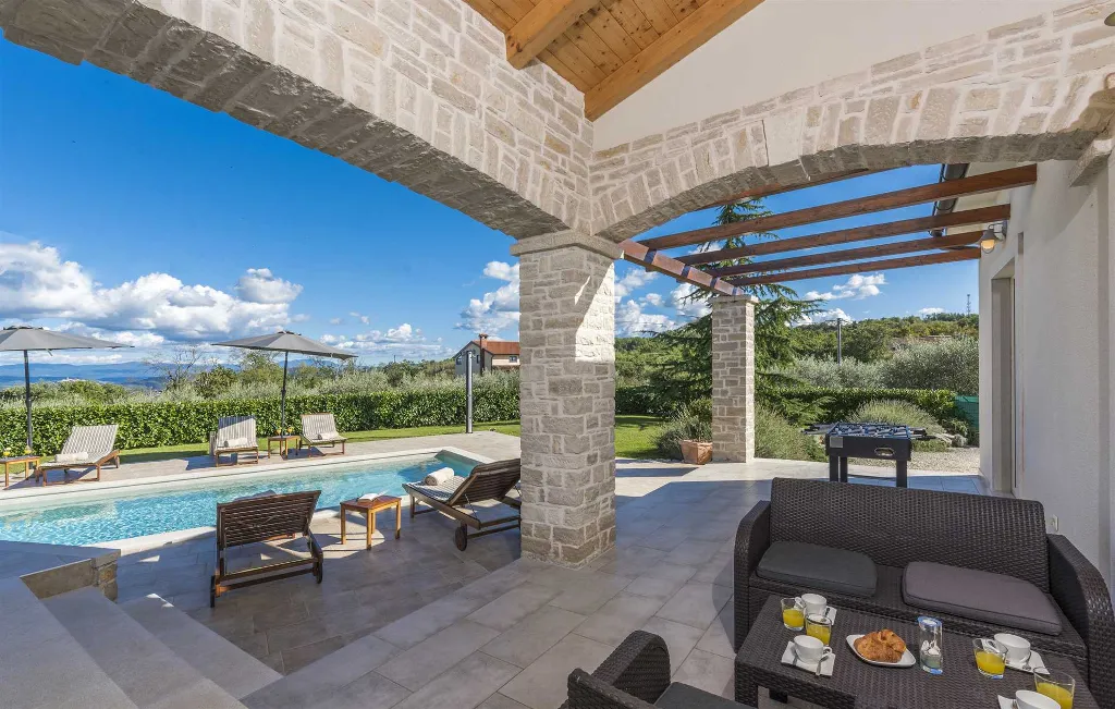 Vižinada Villa with Private Pool for 8 Guests