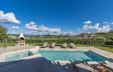 Vižinada Villa with Private Pool for 8 Guests
