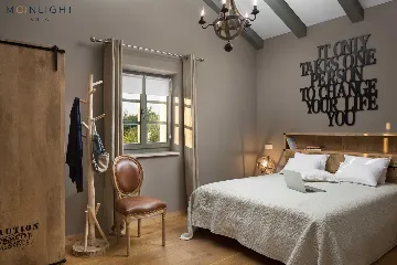 Srebrnići 4-Bedroom Villa with Saltwater Pool