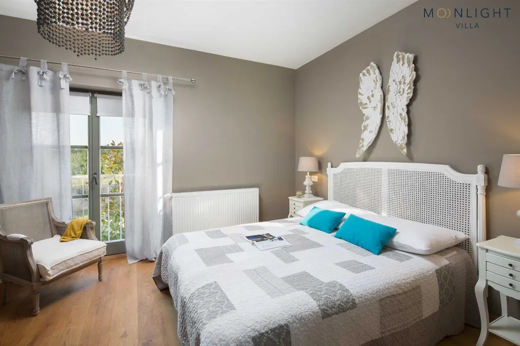 Srebrnići 4-Bedroom Villa with Saltwater Pool