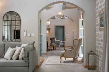 Villa in Ladići for Up to 10 Guests