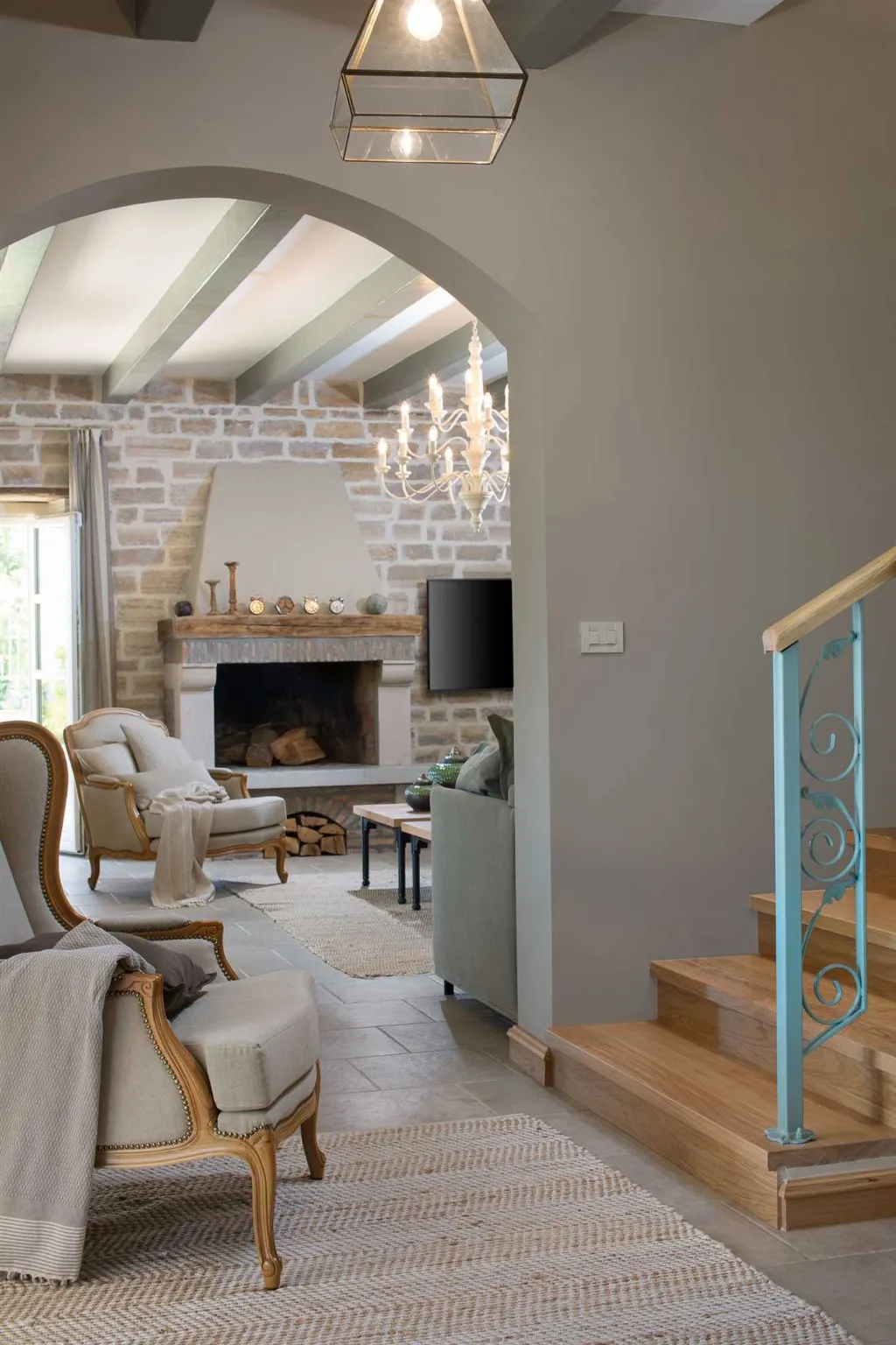 Villa in Ladići for Up to 10 Guests