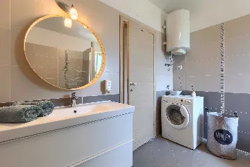 4-Bedroom Villa for up to 8 Guests in Tinjan