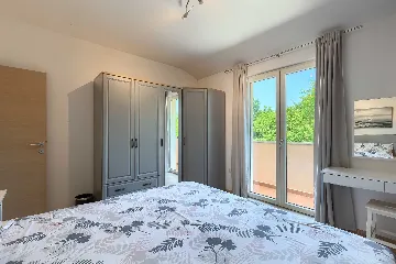 4-Bedroom Villa for up to 8 Guests in Tinjan