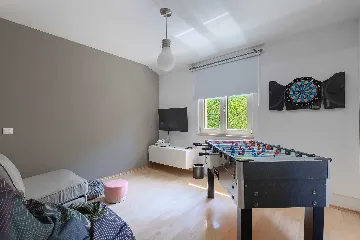 4-Bedroom Villa for up to 8 Guests in Tinjan