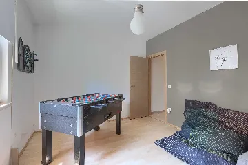 4-Bedroom Villa for up to 8 Guests in Tinjan