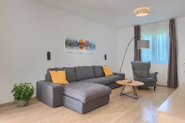 4-Bedroom Villa for up to 8 Guests in Tinjan