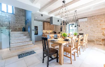 Renovated Stone Villa with Private Pool, Brečevići