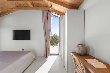 3-Bedroom Villa in Grožnjan for 5 Guests