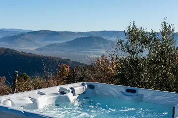 3-Bedroom Villa in Grožnjan for 5 Guests