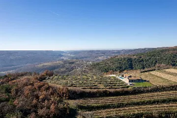 3-Bedroom Villa in Grožnjan for 5 Guests