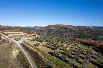 3-Bedroom Villa in Grožnjan for 5 Guests