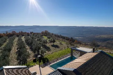3-Bedroom Villa in Grožnjan for 5 Guests