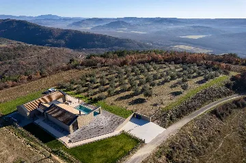 3-Bedroom Villa in Grožnjan for 5 Guests