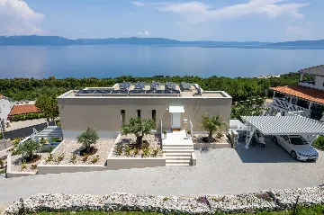 Villa in Ravni with Private Pool & Sea Views
