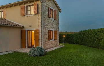 4-Bedroom Villa for 10 Guests in Barban, Croatia